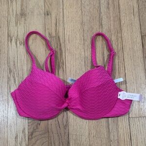 NWT Victoria Secret 36B Twist Front Push Up Bikini Top Underwire Textured Pink